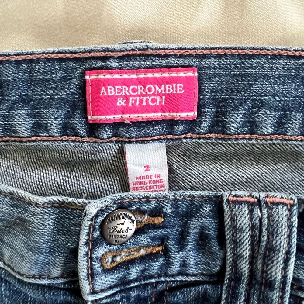 Abercrombie & Fitch Vintage Y2K Blue Denim Jeans with Pink Accents Size 2 - Picture 2 of 11